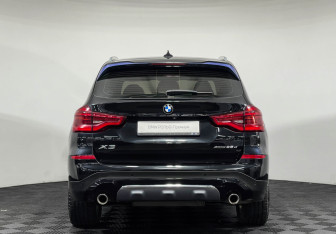Подержанный автомобиль BMW X3 2020 года (4 фото)