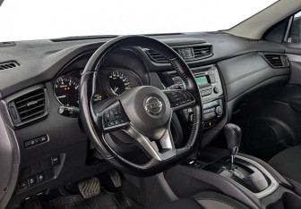 Подержанный автомобиль Nissan Qashqai 2022 года (15 фото)