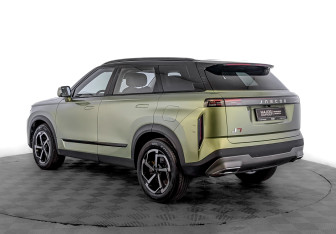 Подержанный автомобиль Changan CS55PLUS 2024 года (7 фото)