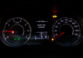 Подержанный автомобиль Renault Arkana 2021 года (13 фото)