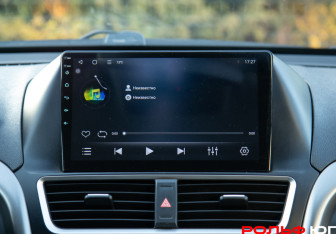 Подержанный автомобиль FAW Besturn X80 2019 года (13 фото)