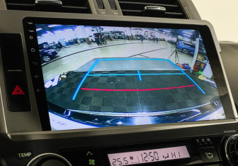 Подержанный автомобиль Toyota Land Cruiser Prado 2017 года (15 фото)