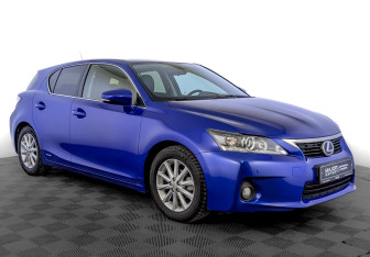 Подержанный автомобиль Lexus CT 2013 года (3 фото)