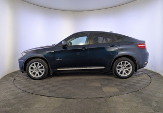 Подержанный автомобиль BMW X6 2013 года (8 фото)