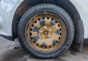 Подержанный автомобиль Ford Focus Wagon 2013 года (9 фото)