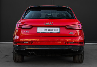 Подержанный автомобиль Audi Q3 2017 года (5 фото)