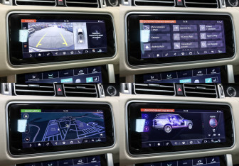 Подержанный автомобиль Land Rover Range Rover 2018 года (22 фото)