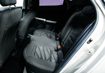 Подержанный автомобиль Kia Ceed Hatchback 2014 года (11 фото)