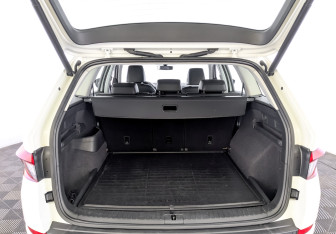 Подержанный автомобиль Skoda Kodiaq 2021 года (10 фото)