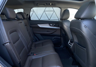 Подержанный автомобиль Chery Tiggo 8 Pro 2022 года (28 фото)