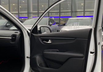 Подержанный автомобиль Kia Rio Sedan 2020 года (25 фото)