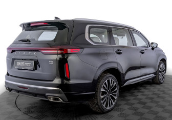 Подержанный автомобиль Exeed VX 2022 года (5 фото)