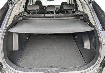 Подержанный автомобиль Toyota RAV4 2021 года (10 фото)