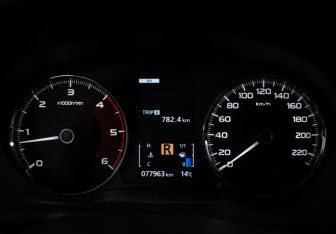 Подержанный автомобиль Mitsubishi Pajero Sport 2017 года (12 фото)