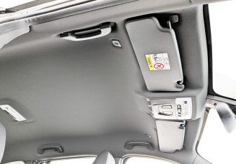 Подержанный автомобиль BMW X1 2020 года (22 фото)