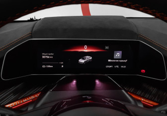 Подержанный автомобиль Zeekr 001 2024 года (12 фото)