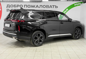 Подержанный автомобиль Exeed VX 2023 года (4 фото)