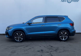 Подержанный автомобиль Jetta VS5 2022 года (8 фото)
