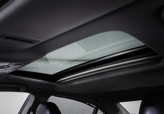 Подержанный автомобиль Lexus ES 2014 года (18 фото)