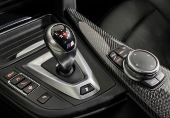 Подержанный автомобиль BMW M4 Coupe 2016 года (17 фото)