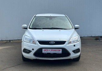 Подержанный автомобиль Ford Focus Hatchback 2008 года (2 фото)