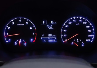 Подержанный автомобиль Hyundai Solaris Sedan 2021 года (12 фото)