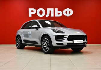 Подержанный автомобиль Porsche Macan 2019 года (3 фото)