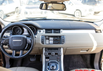 Подержанный автомобиль Land Rover Range Rover Evoque 2014 года (13 фото)