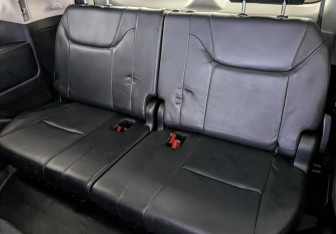 Подержанный автомобиль Lexus LX 2018 года (27 фото)