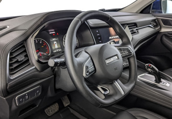 Подержанный автомобиль Haval F7 2019 года (15 фото)
