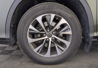 Подержанный автомобиль Lexus RX 2021 года (12 фото)