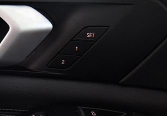 Подержанный автомобиль BMW X5 2019 года (17 фото)