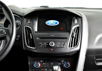 Подержанный автомобиль Ford Focus Wagon 2018 года (11 фото)