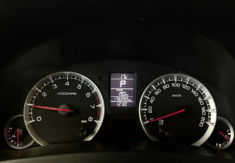 Подержанный автомобиль Suzuki Swift Hatchback 2011 года (13 фото)