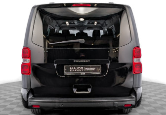 Подержанный автомобиль Peugeot Traveller 2021 года (6 фото)
