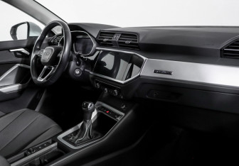 Подержанный автомобиль Audi Q3 Sportback 2020 года (8 фото)