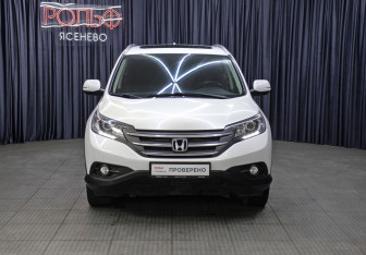 Подержанный автомобиль Honda CR-V 2013 года (2 фото)