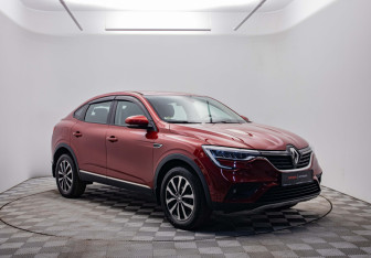 Подержанный автомобиль Renault Arkana 2021 года (3 фото)