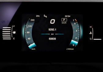 Подержанный автомобиль BAIC U5 Plus 2023 года (13 фото)