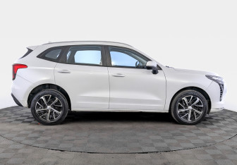 Подержанный автомобиль Haval Jolion 2022 года (4 фото)