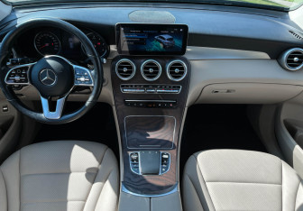 Подержанный автомобиль Mercedes-Benz GLC Coupe 2020 года (12 фото)