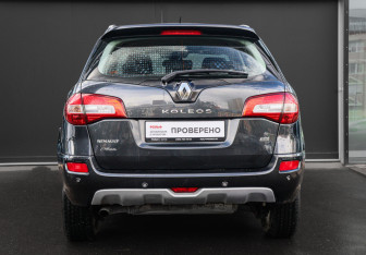 Подержанный автомобиль Renault Koleos 2013 года (5 фото)