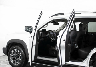 Подержанный автомобиль Haval Dargo 2023 года (7 фото)