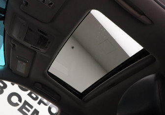 Подержанный автомобиль Lexus RX 2010 года (21 фото)