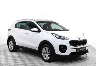 Подержанный автомобиль Kia Sportage 2016 года (3 фото)