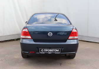 Подержанный автомобиль Nissan Almera Classic 2007 года (5 фото)