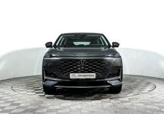 Подержанный автомобиль Changan UNI-K 2023 года (2 фото)