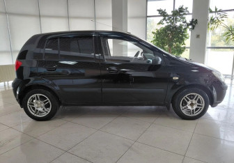 Подержанный автомобиль Hyundai Getz 2005 года (4 фото)