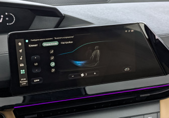 Подержанный автомобиль Changan UNI-V 2022 года (27 фото)