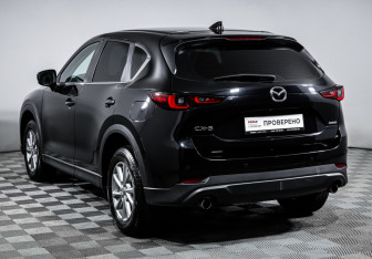 Подержанный автомобиль Mazda CX-5 2024 года (7 фото)